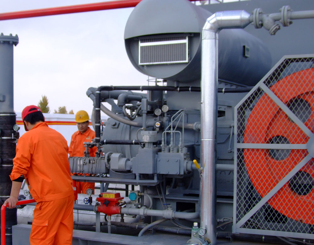 Installation & commissioning of compressor units